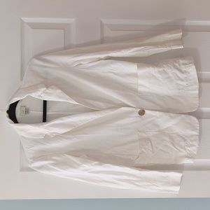 A New Day blazer size xsmall white like new condition never worn